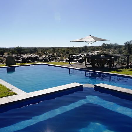 Naankuse Lodge Windhoek Ngoại thất bức ảnh