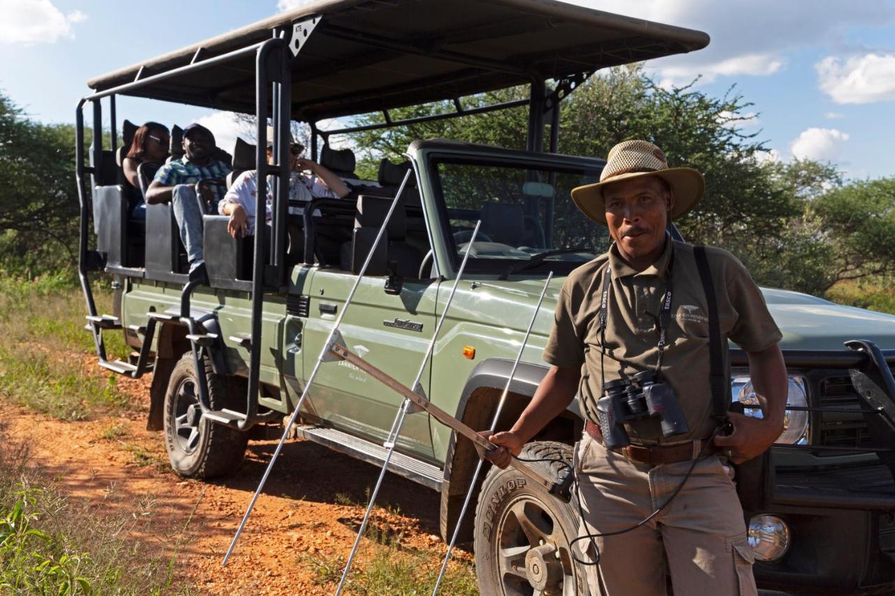 Naankuse Lodge Windhoek Ngoại thất bức ảnh