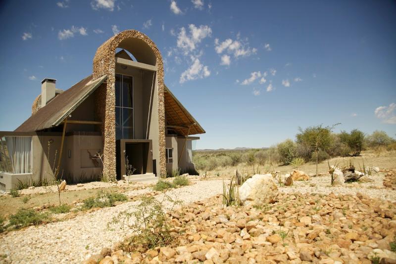 Naankuse Lodge Windhoek Ngoại thất bức ảnh