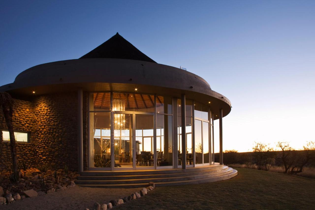 Naankuse Lodge Windhoek Ngoại thất bức ảnh