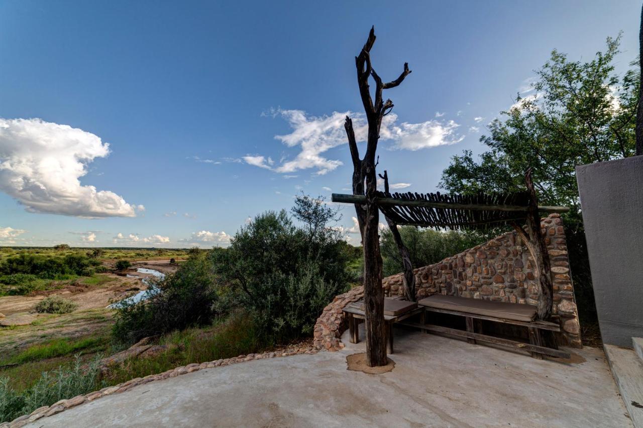 Naankuse Lodge Windhoek Ngoại thất bức ảnh