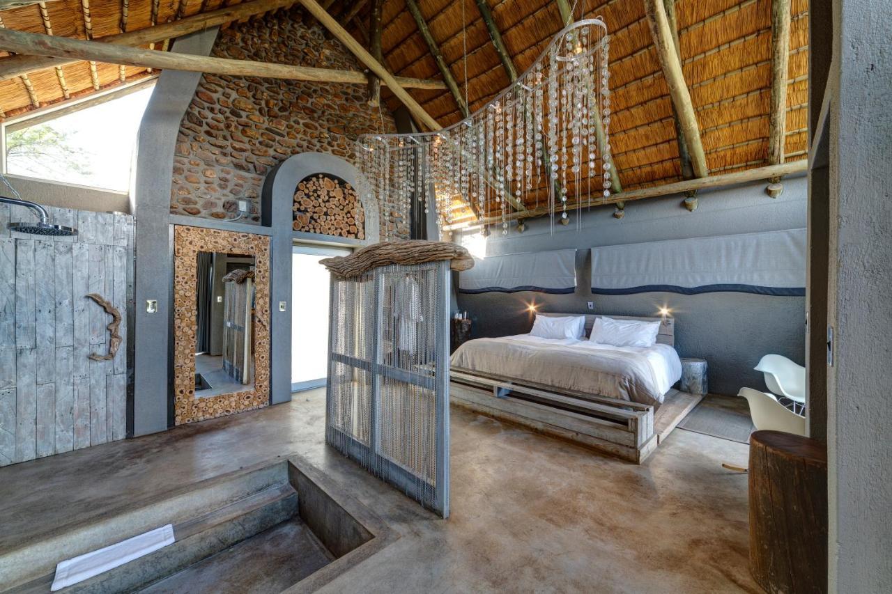 Naankuse Lodge Windhoek Ngoại thất bức ảnh