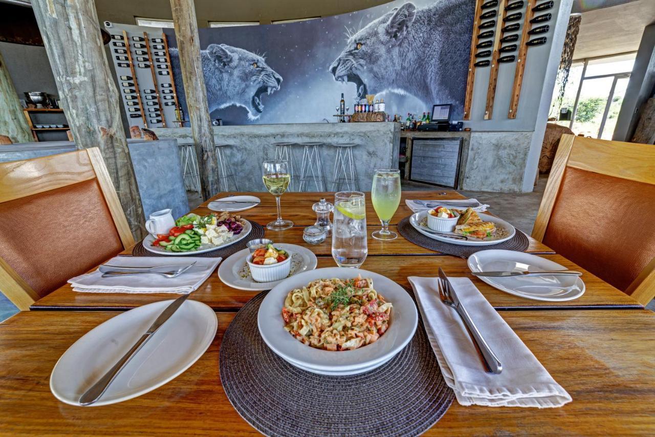 Naankuse Lodge Windhoek Ngoại thất bức ảnh