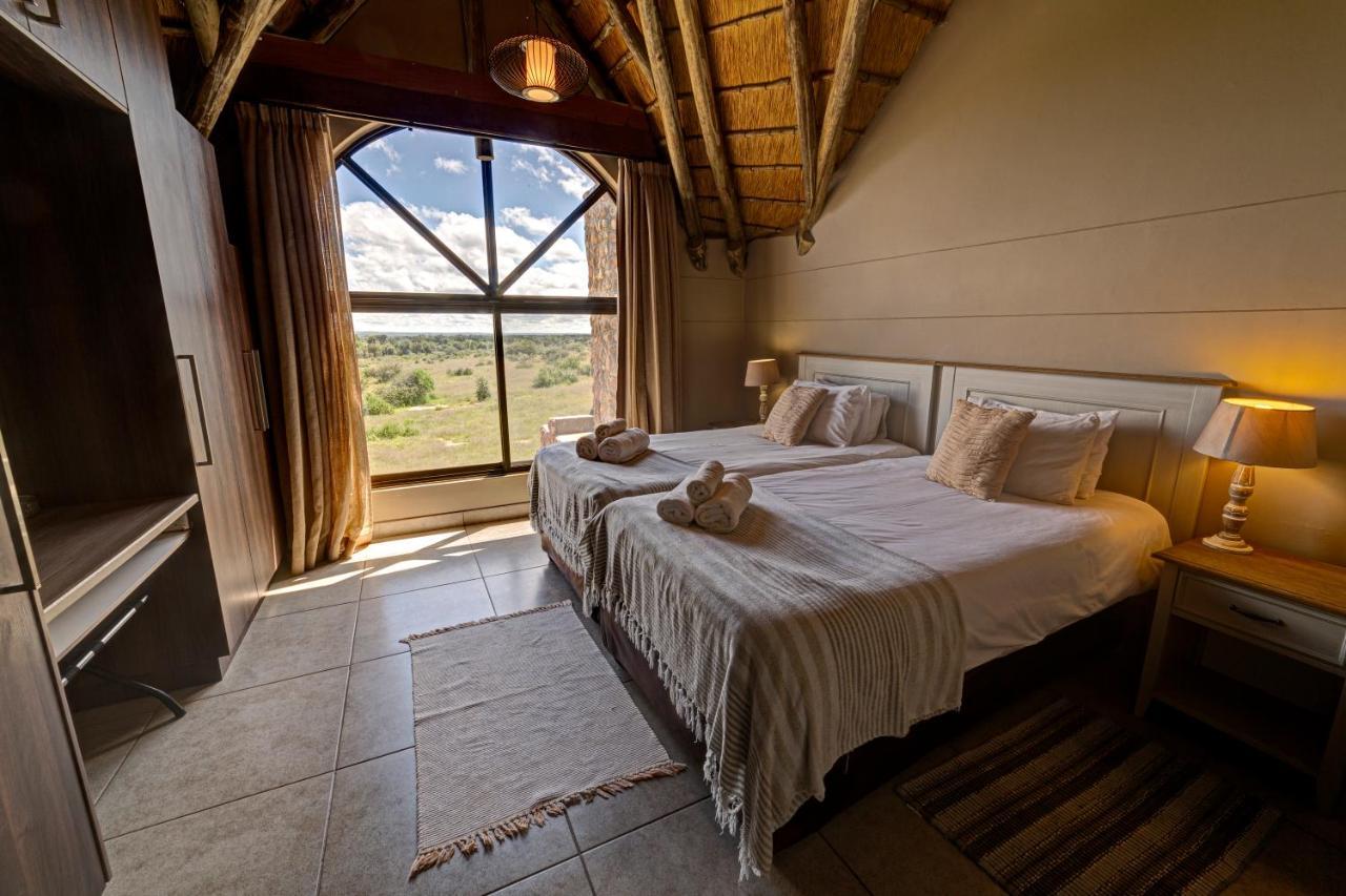Naankuse Lodge Windhoek Ngoại thất bức ảnh