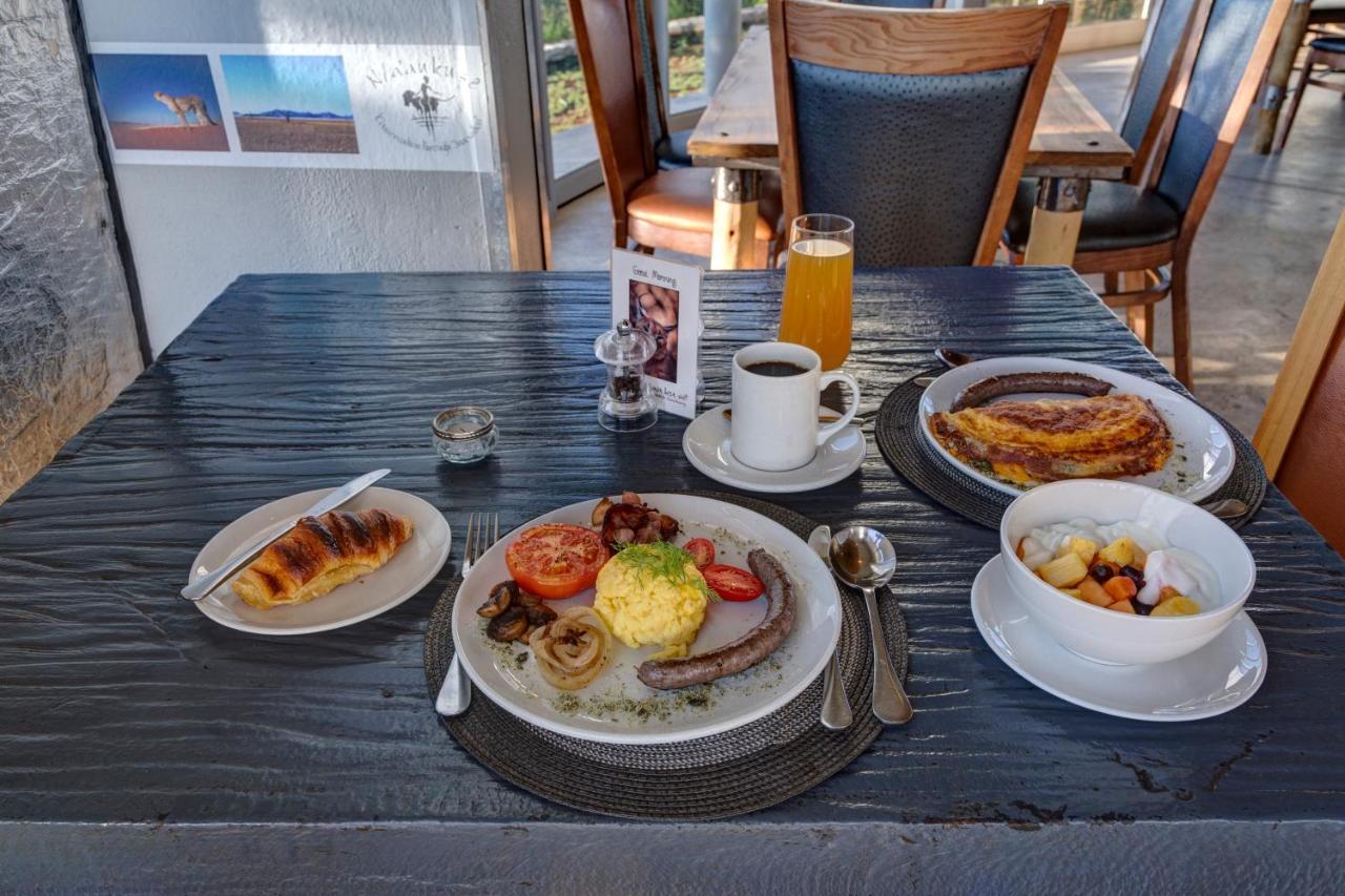 Naankuse Lodge Windhoek Ngoại thất bức ảnh